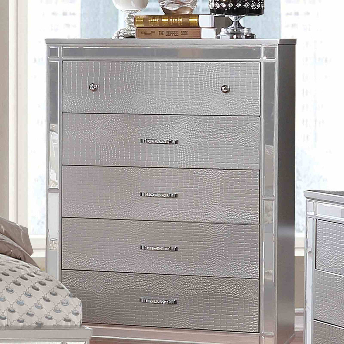 Brachium Bedroom Set