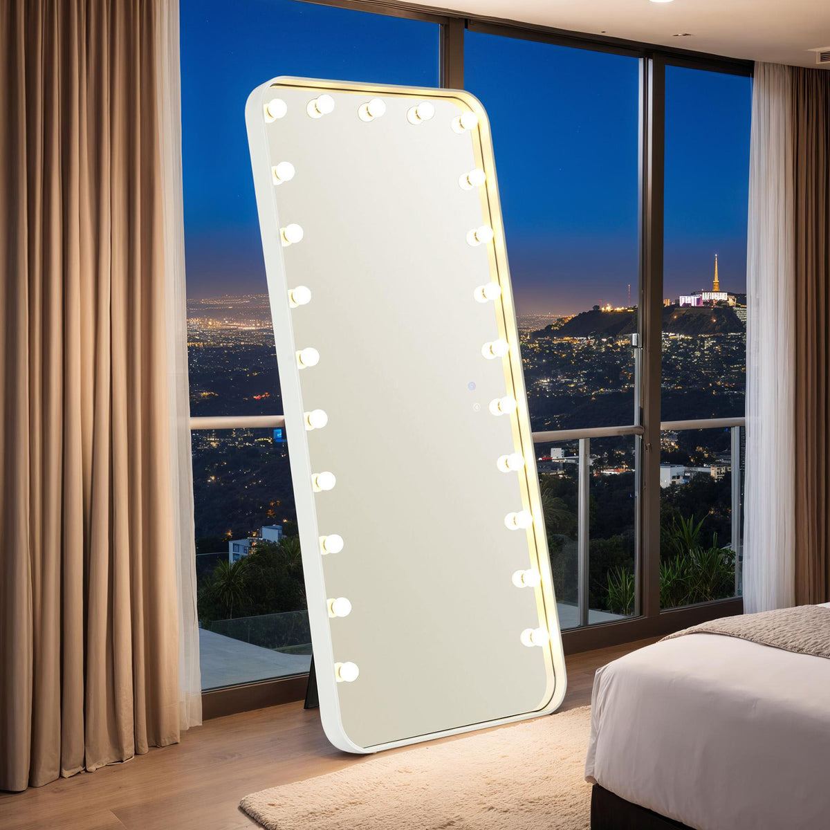 Myra Mirror