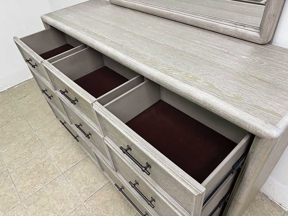 Midhurst Dresser