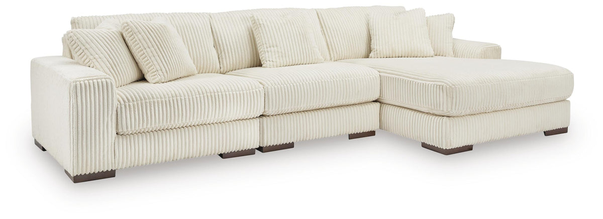 Lindyn 3-Piece Sectional with Chaise