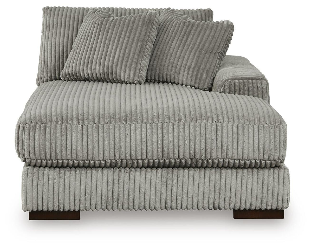 Lindyn 3-Piece Sectional and Chair