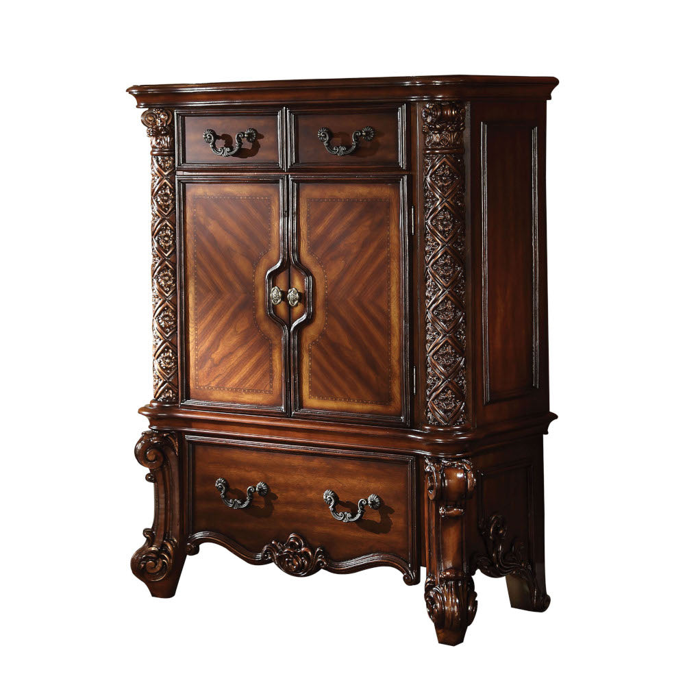 Vendome Chest