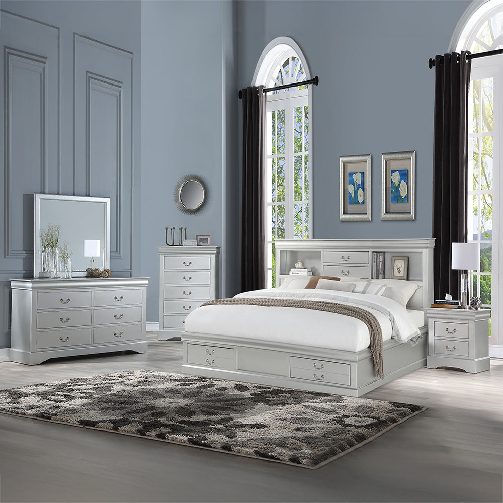 Louis Philippe III Queen Bed w/Storage