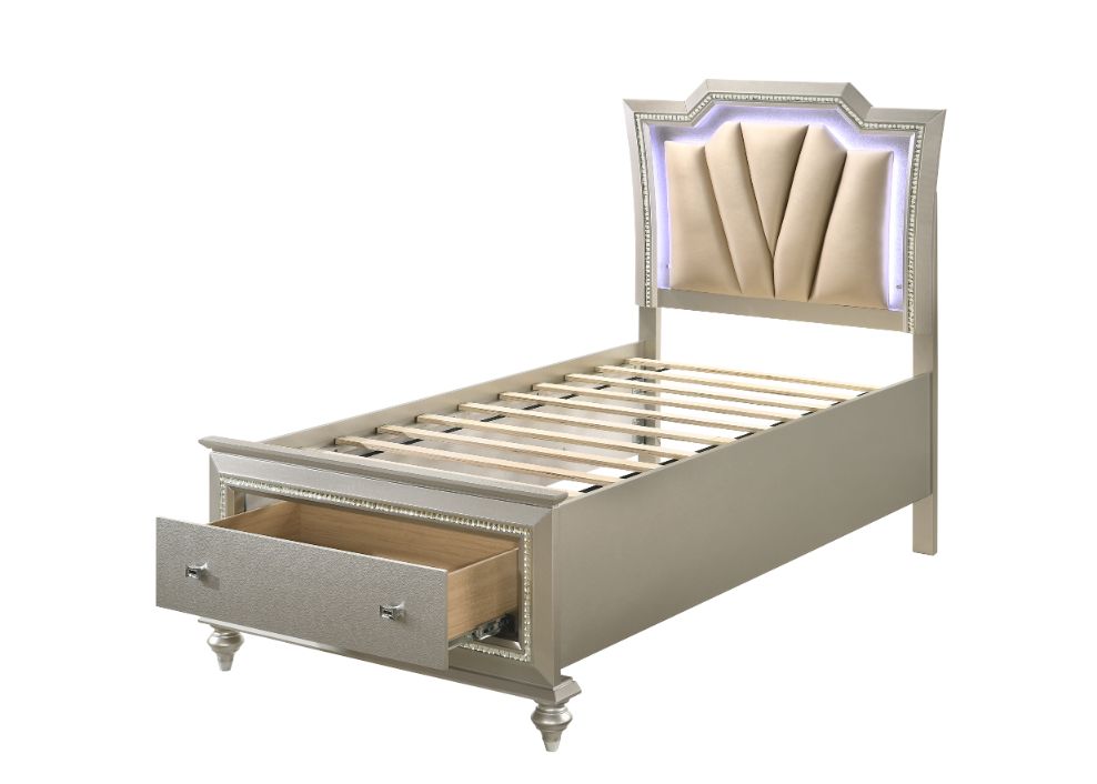 Kaitlyn Full Bed w/Storage & LED