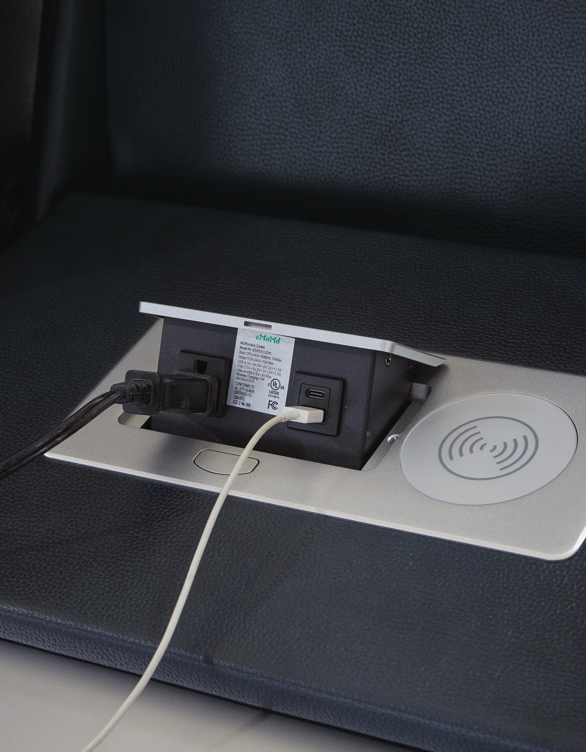 Fyne-Dyme Power Reclining Sofa and Power Recliner