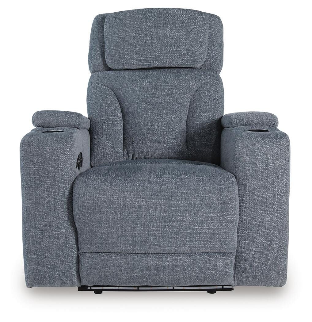 Studio Cave Power Recliner