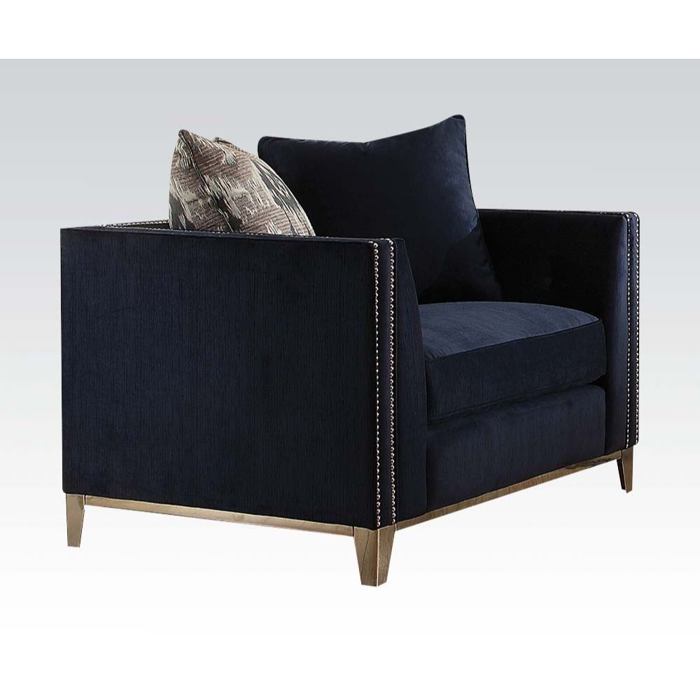 Phaedra Chair w/2 Pillows