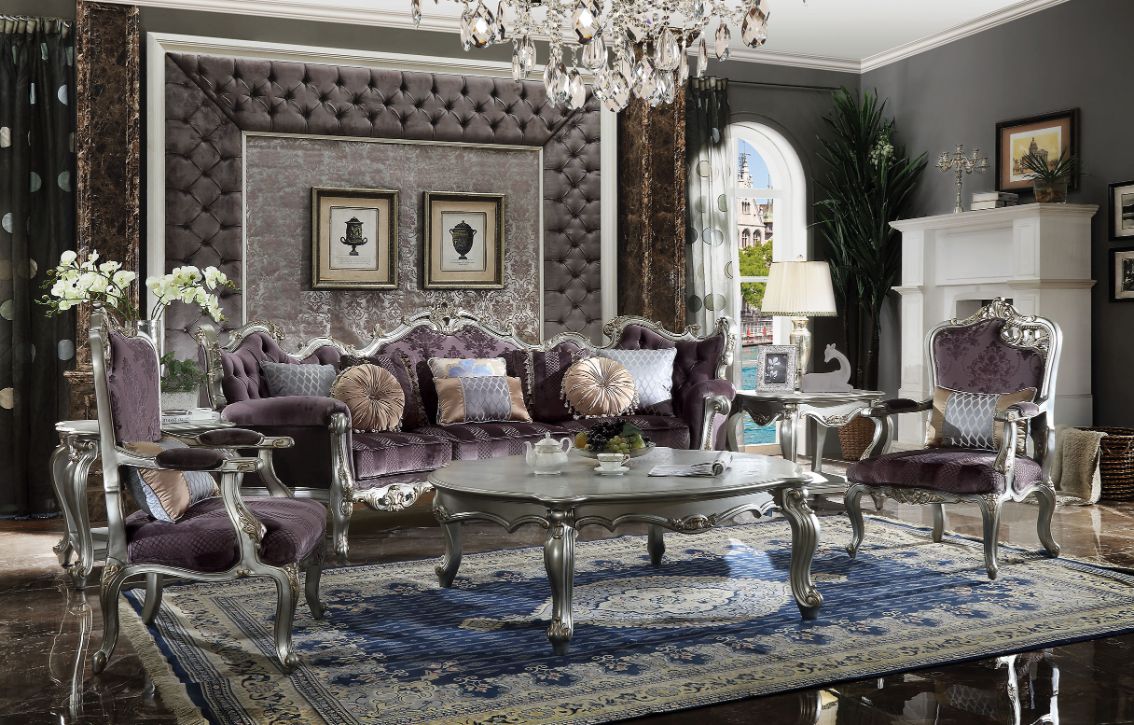 Picardy Sofa w/8 Pillows