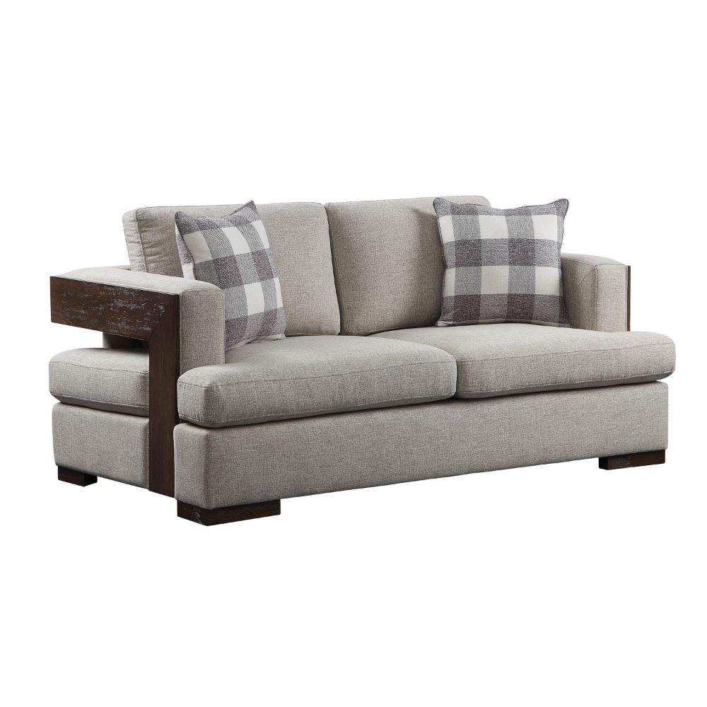 Niamey Loveseat w/2 Pillows