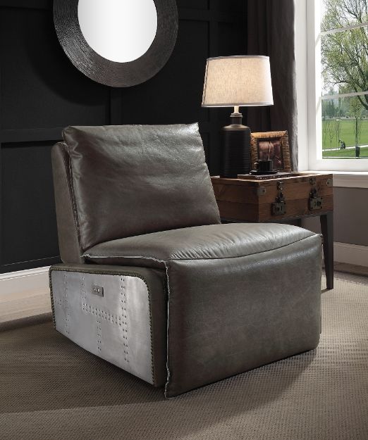 Metier Power Motion Recliner w/USB Port