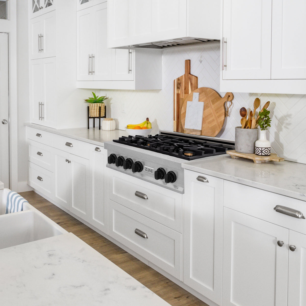 Frigidaire Gallery GCFG3661AF - 36" Gas Range with Air Fry