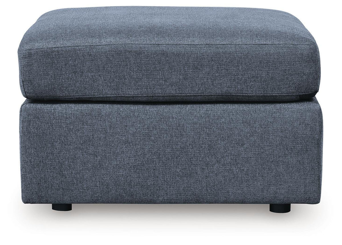 Modmax 4-Piece Sectional and Ottoman