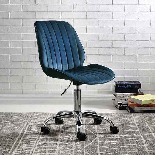Muata Swivel Office Chair