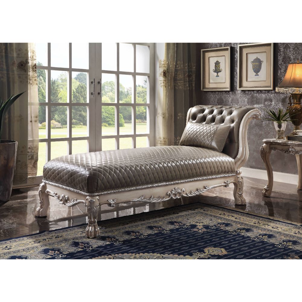 Dresden Chaise w/Pillow