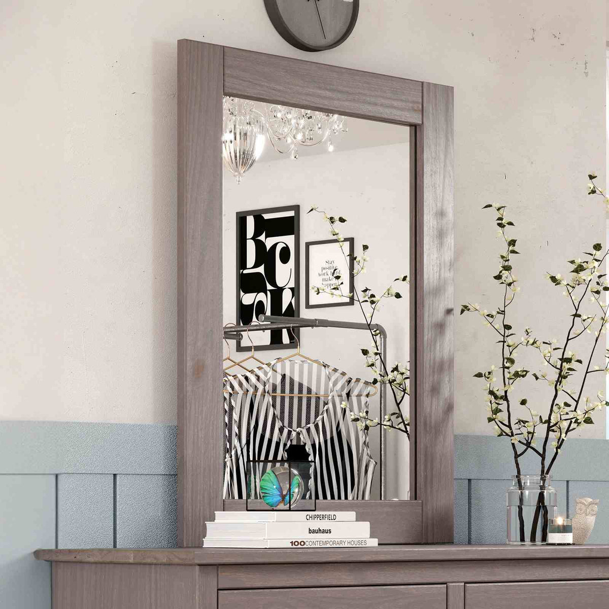 Stavros Mirror