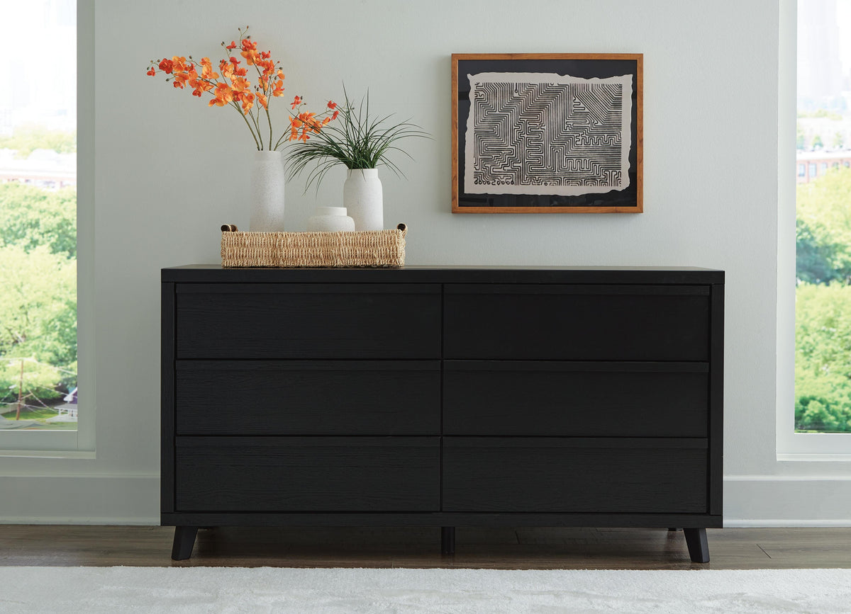 Danziar Queen Panel Bed, 2 Dressers and Nightstand