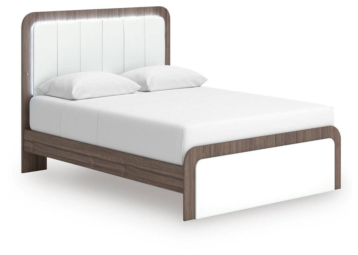 Kendanport Queen Upholstered Bed, Dresser, Mirror and Nightstand