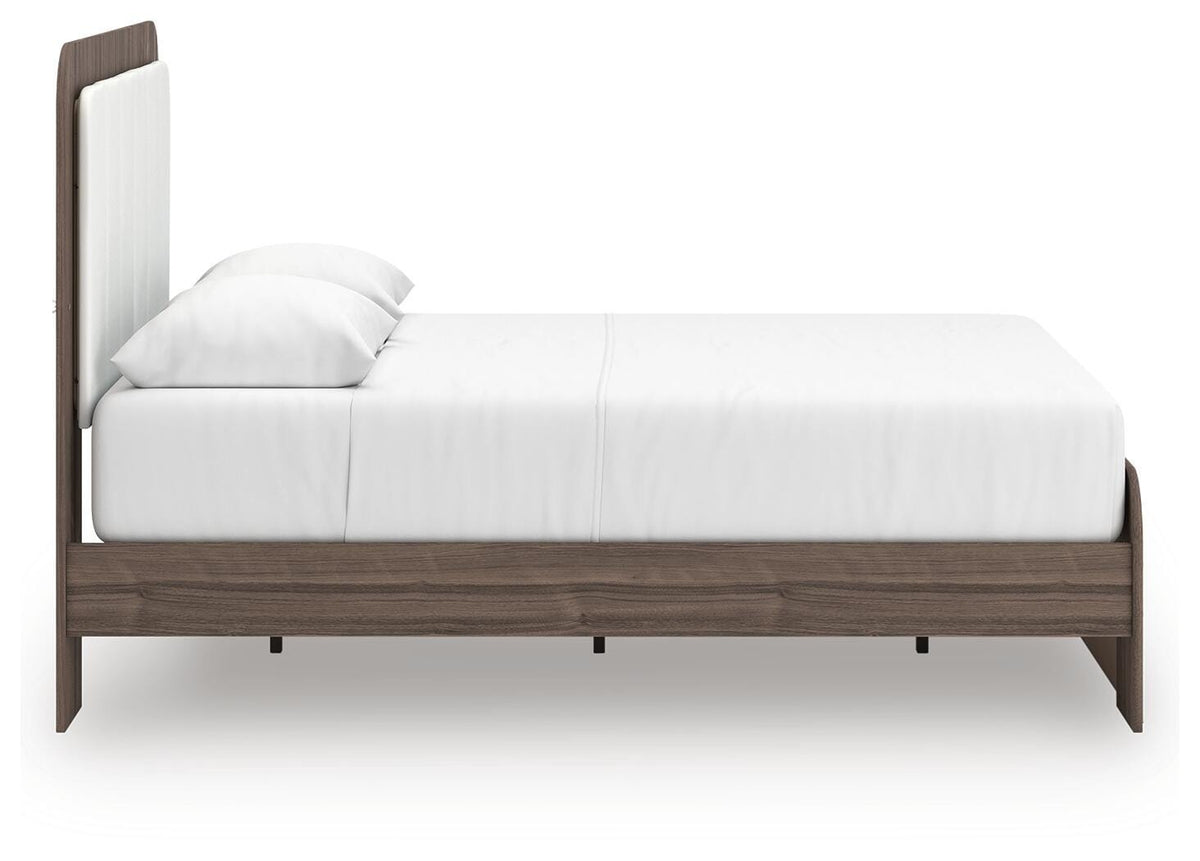 Kendanport Queen Upholstered Bed, Dresser, Mirror and Nightstand