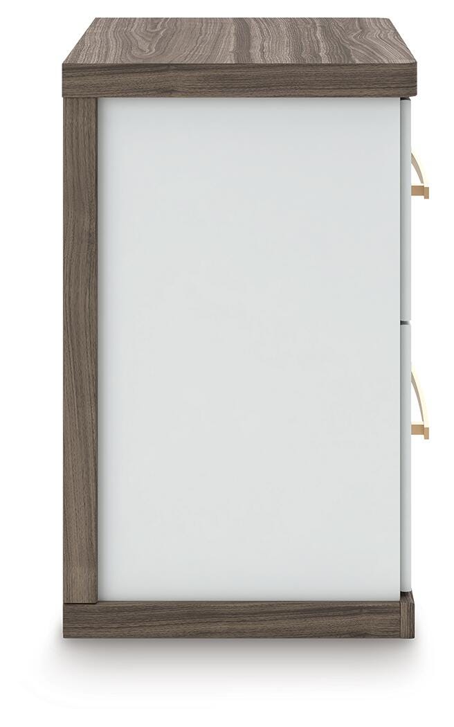 Kendanport King Upholstered Bed, Dresser and Nightstand