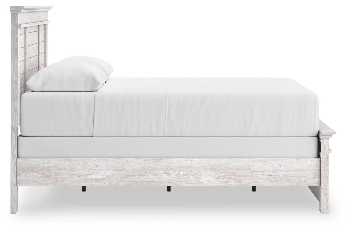 Makidern Queen Panel Bed, Dresser and Mirror