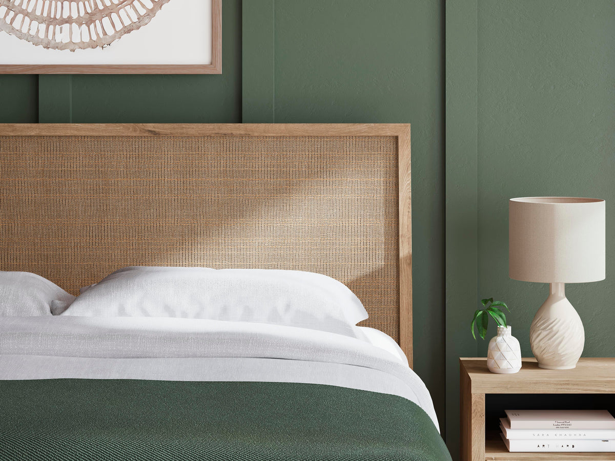 Cielden King Panel Bed, Dresser, Mirror and Nightstand
