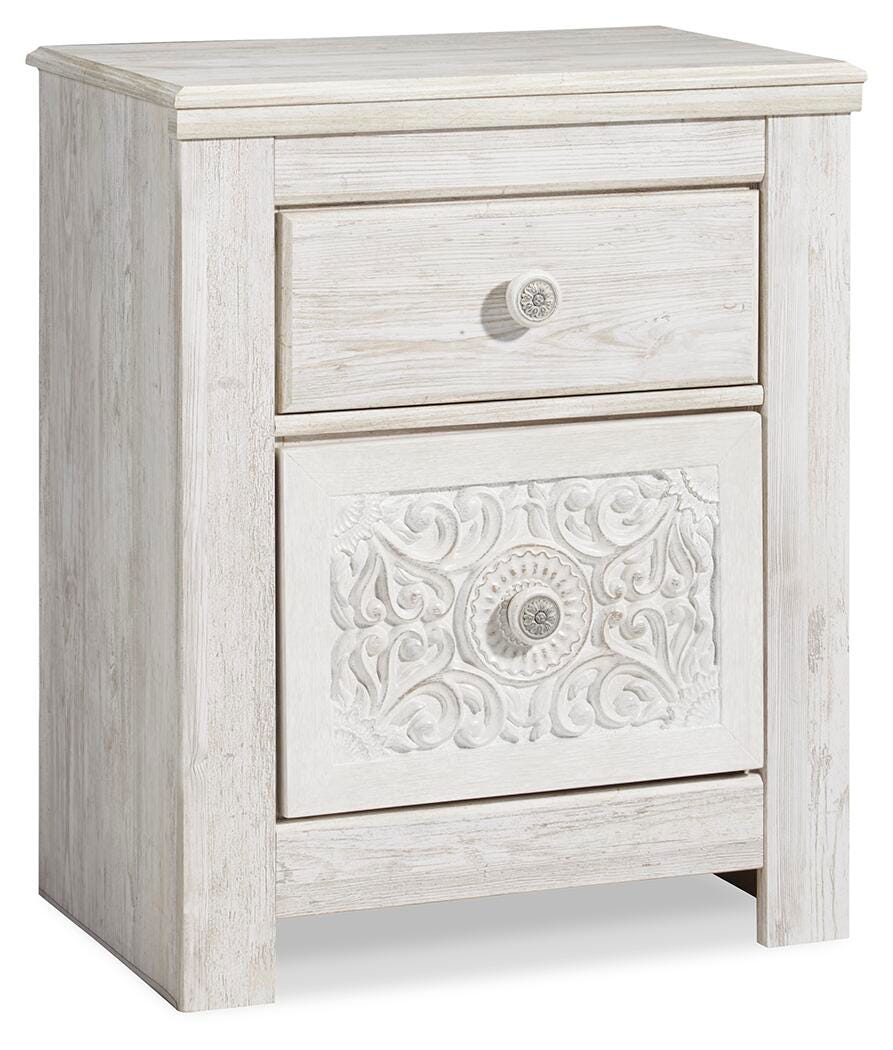 Paxberry Queen Panel Bed, Dresser, Mirror,  Chest and Nightstand