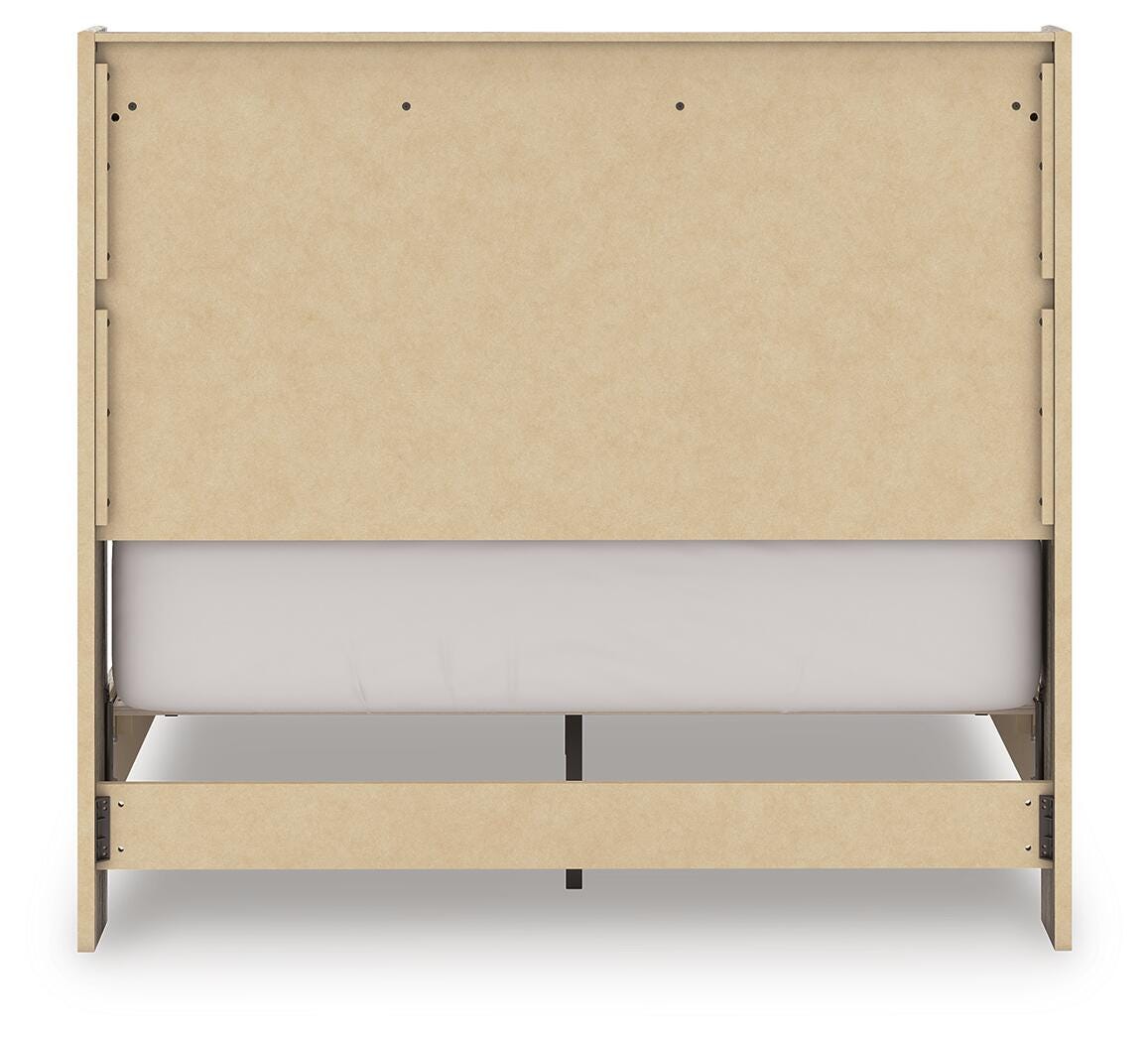 Elbrim Full Panel Storage Bed, Dresser, Mirror and 2 Nightstands