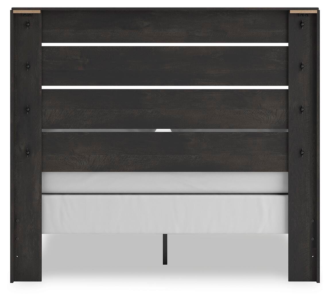 Hollivern Queen Panel Bed, Dresser, Mirror and Nightstand