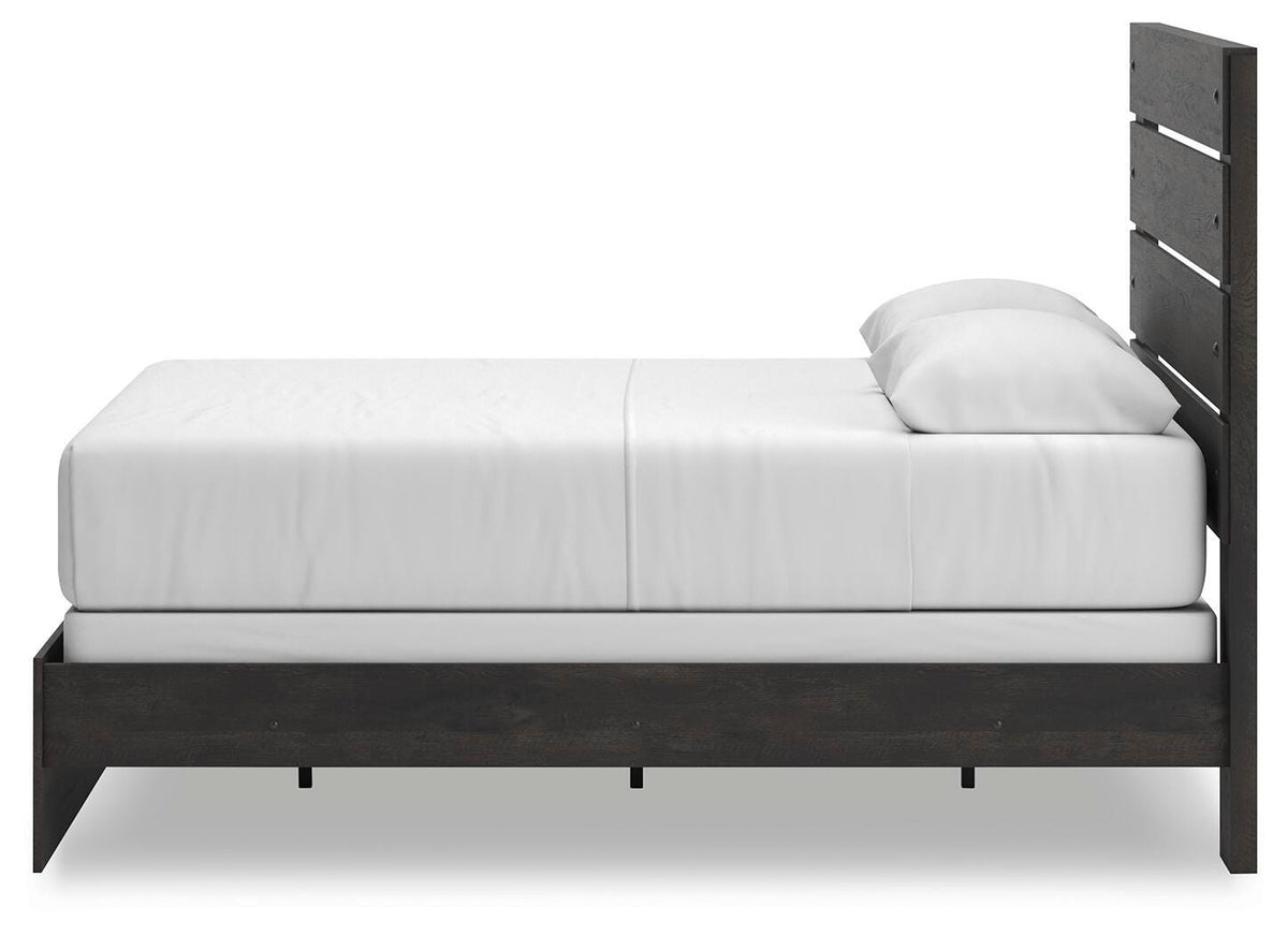 Hollivern Queen Panel Bed
