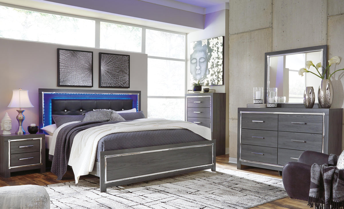 Lodanna King Panel Bed, Dresser, Mirror, Chest and 2 Nightstands