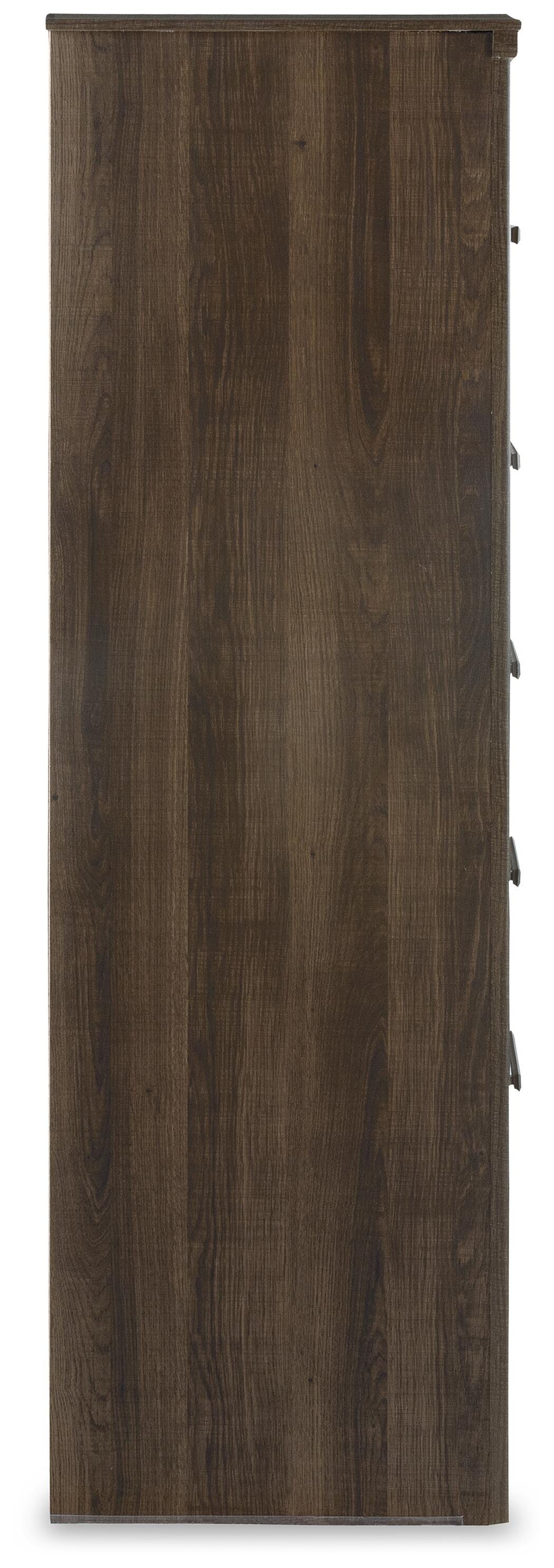 Juararo King Panel Bed, Dresser, Chest and 2 Nightstands