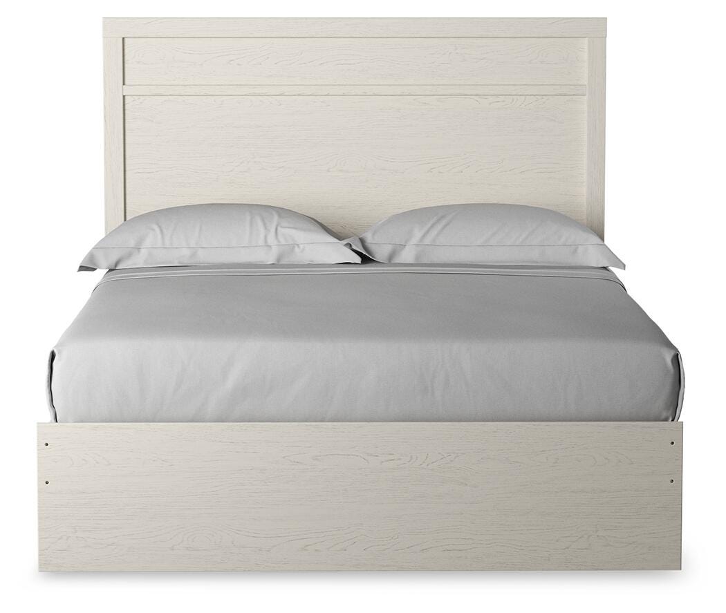 Stelsie Queen Panel Bed, Chest and Nightstand
