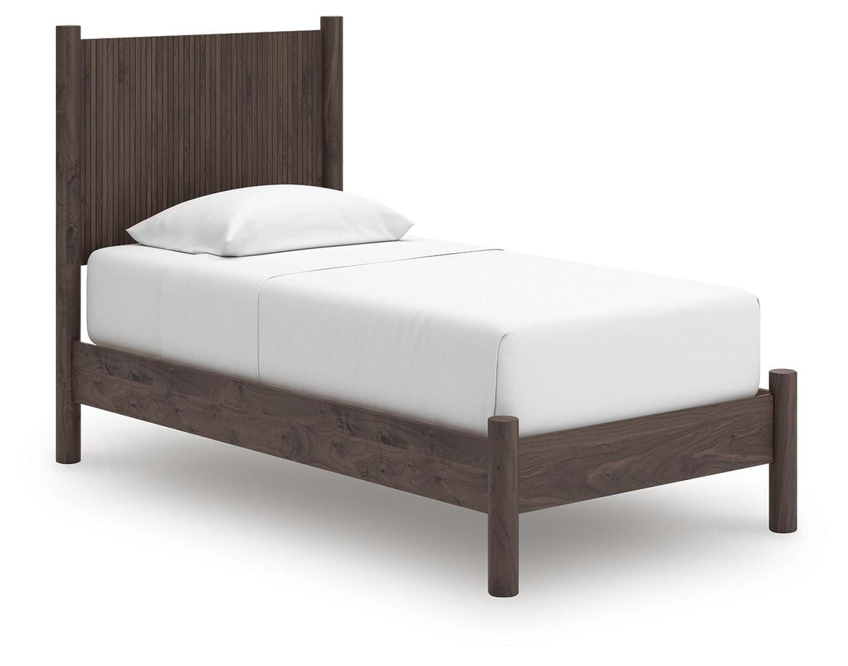 Pamytta Twin Panel Platform Bed, Dresser and Mirror