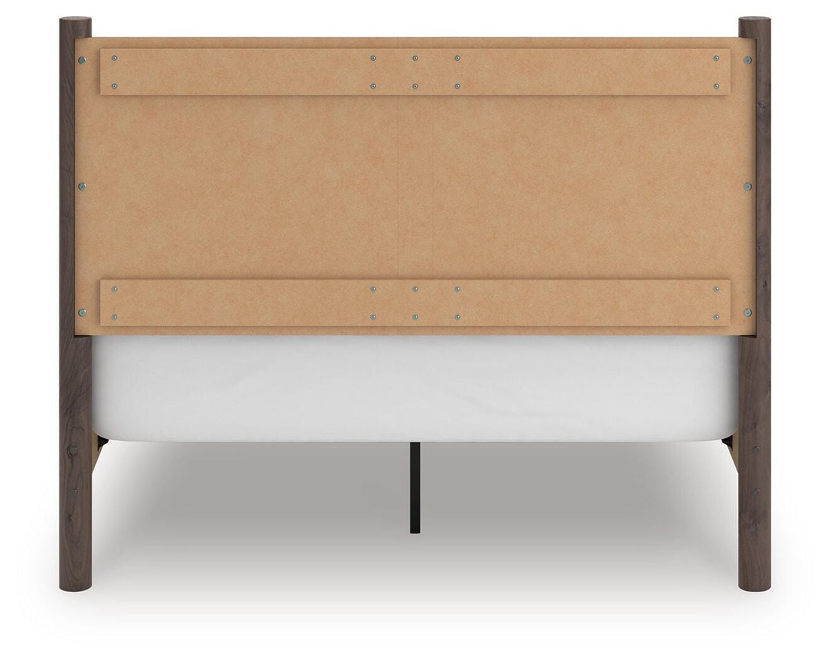 Pamytta Queen Panel Bed
