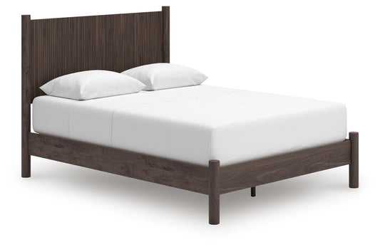Pamytta Queen Panel Platform Bed