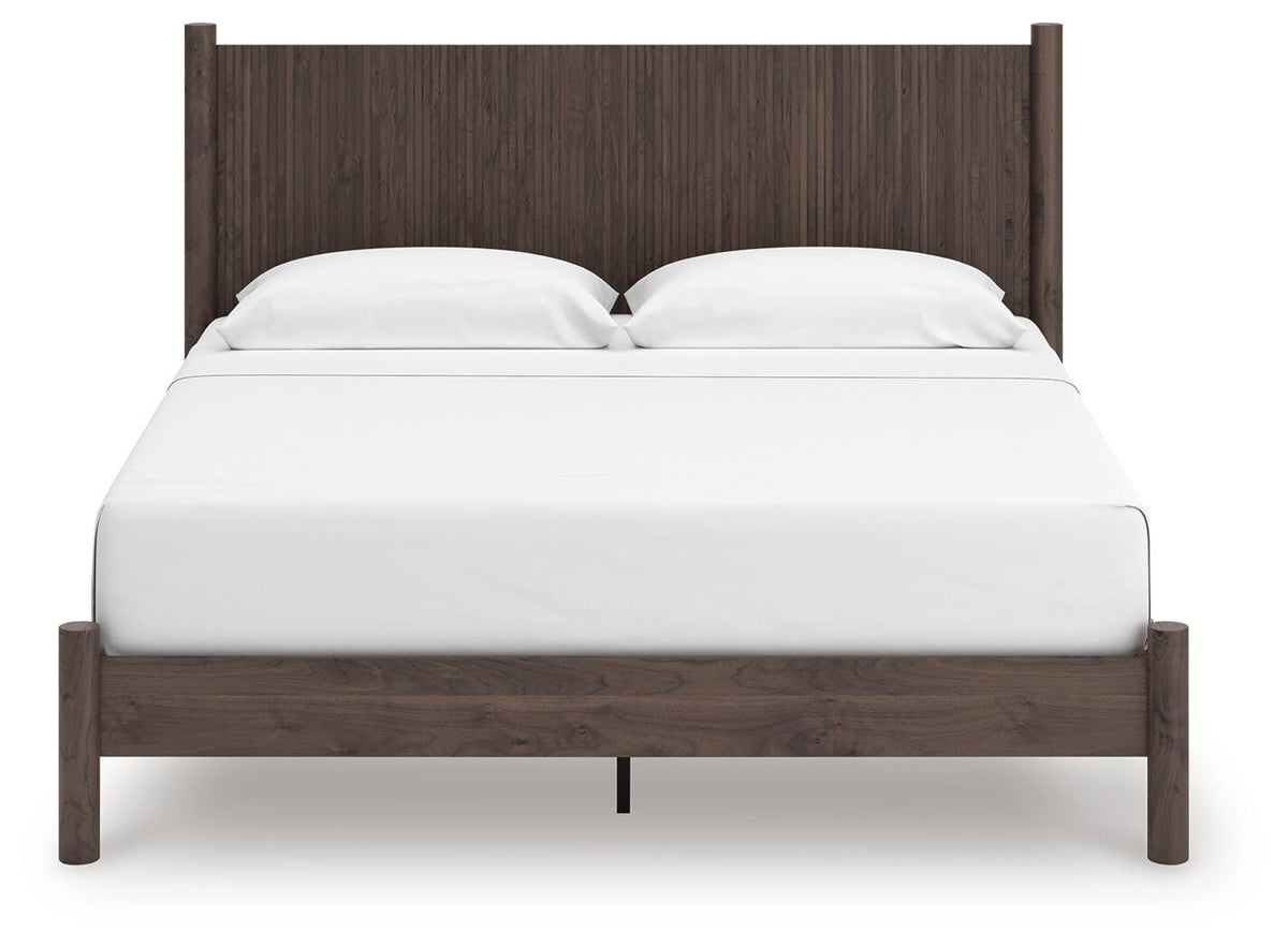 Pamytta King Panel Platform Bed