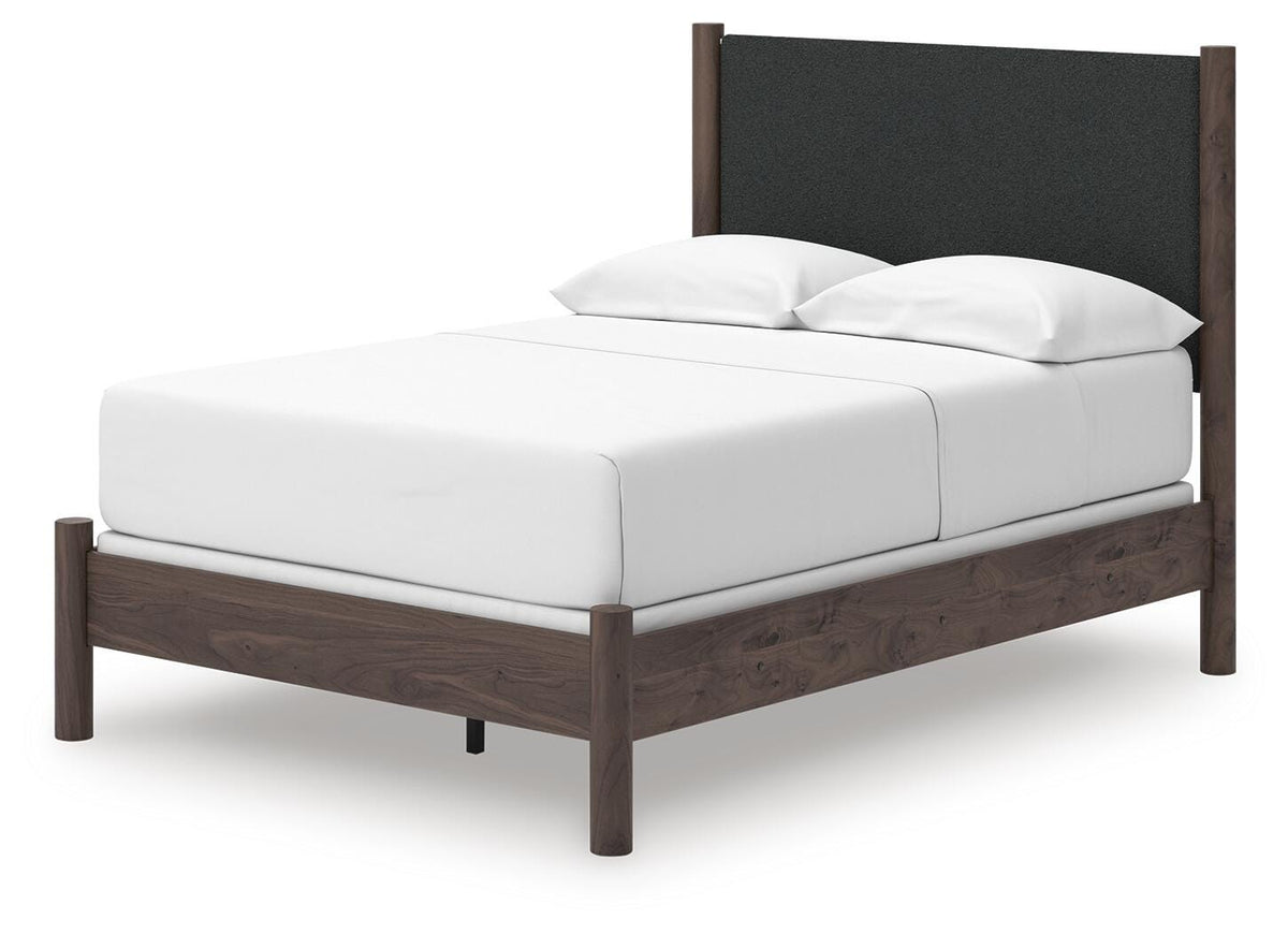 Pamytta Full Upholstered Panel Bed