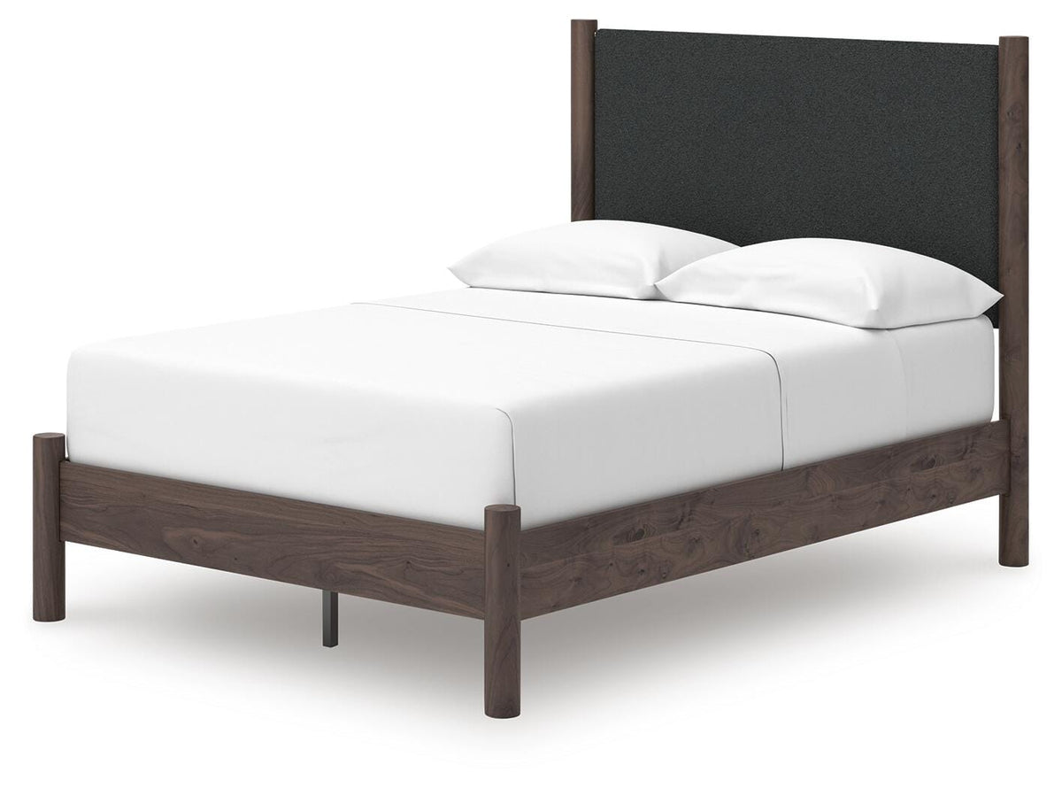 Pamytta Full Upholstered Platform Bed, Dresser and Mirror