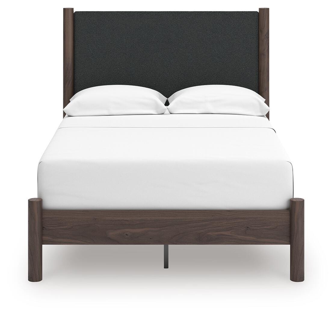Pamytta Full Upholstered Platform Bed, Dresser and Mirror