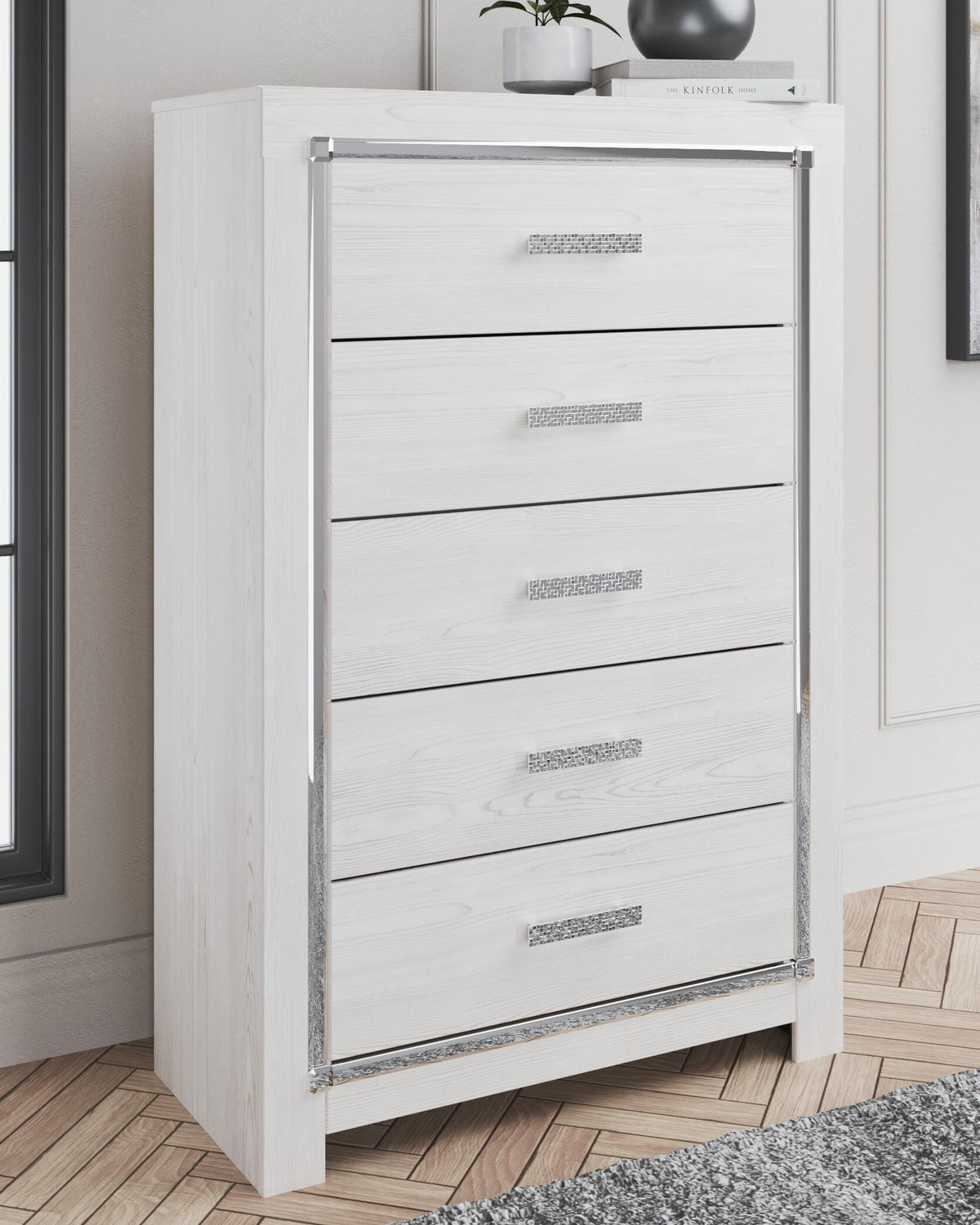 Altyra Twin Panel Bed, Chest and Nightstand