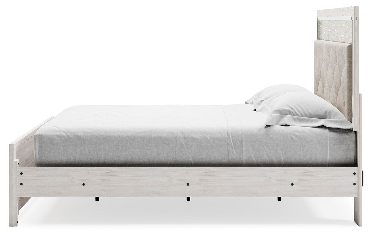 Altyra King Panel Bed, Chest and 2 Nightstands