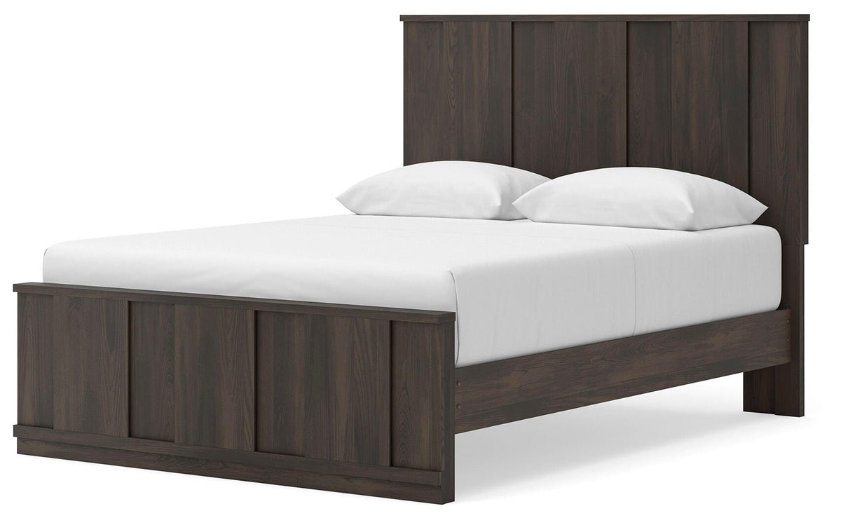 Shaehartin Queen Panel Platform Bed