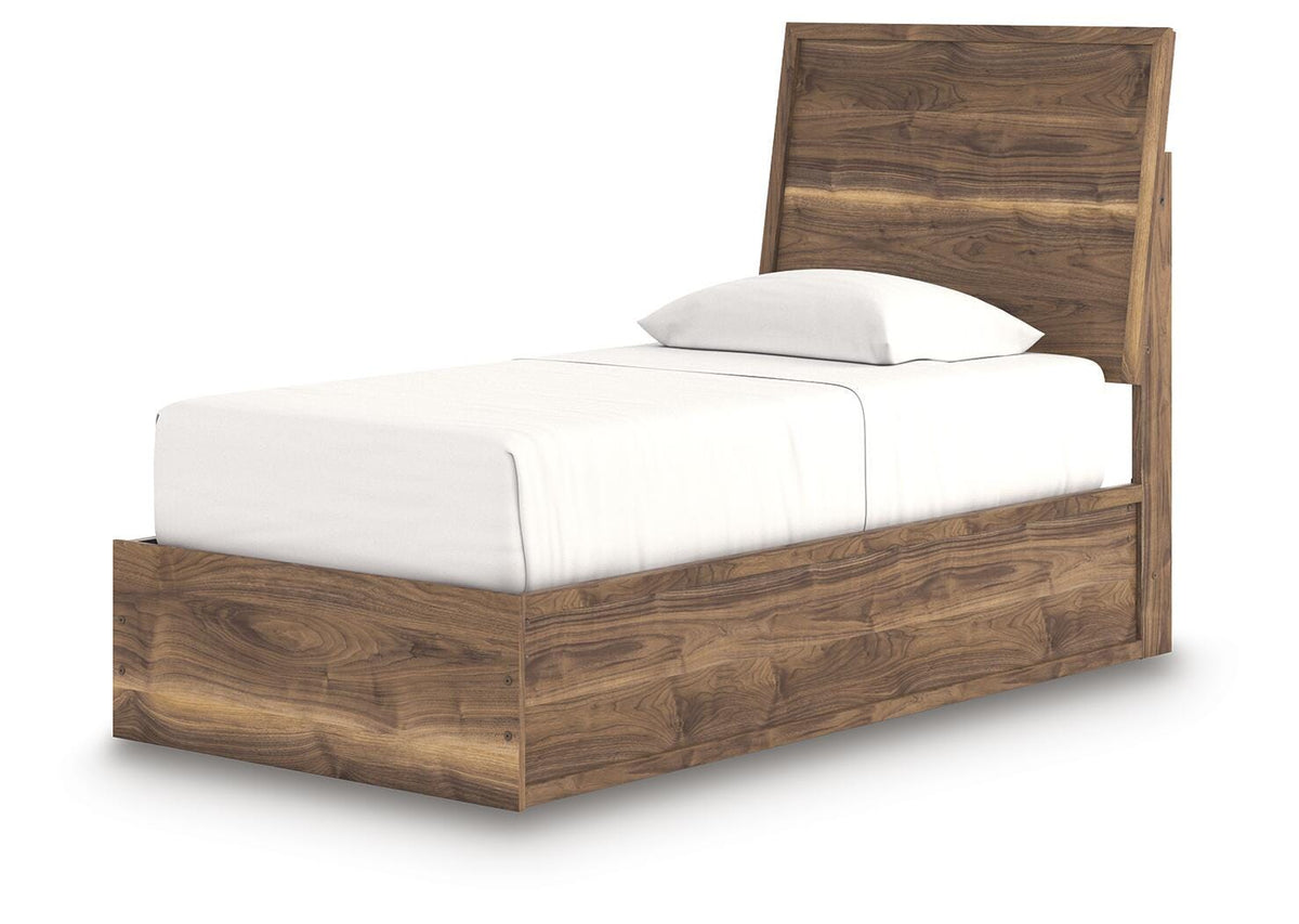 Chirason Twin Panel Platform Bed, Dresser and Mirror