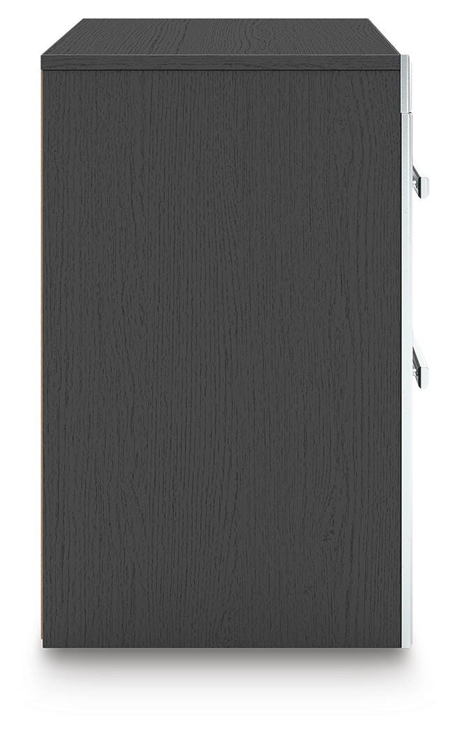 Zuraleus King Upholstered Bed, Dresser, Mirror and 2 Nightstands
