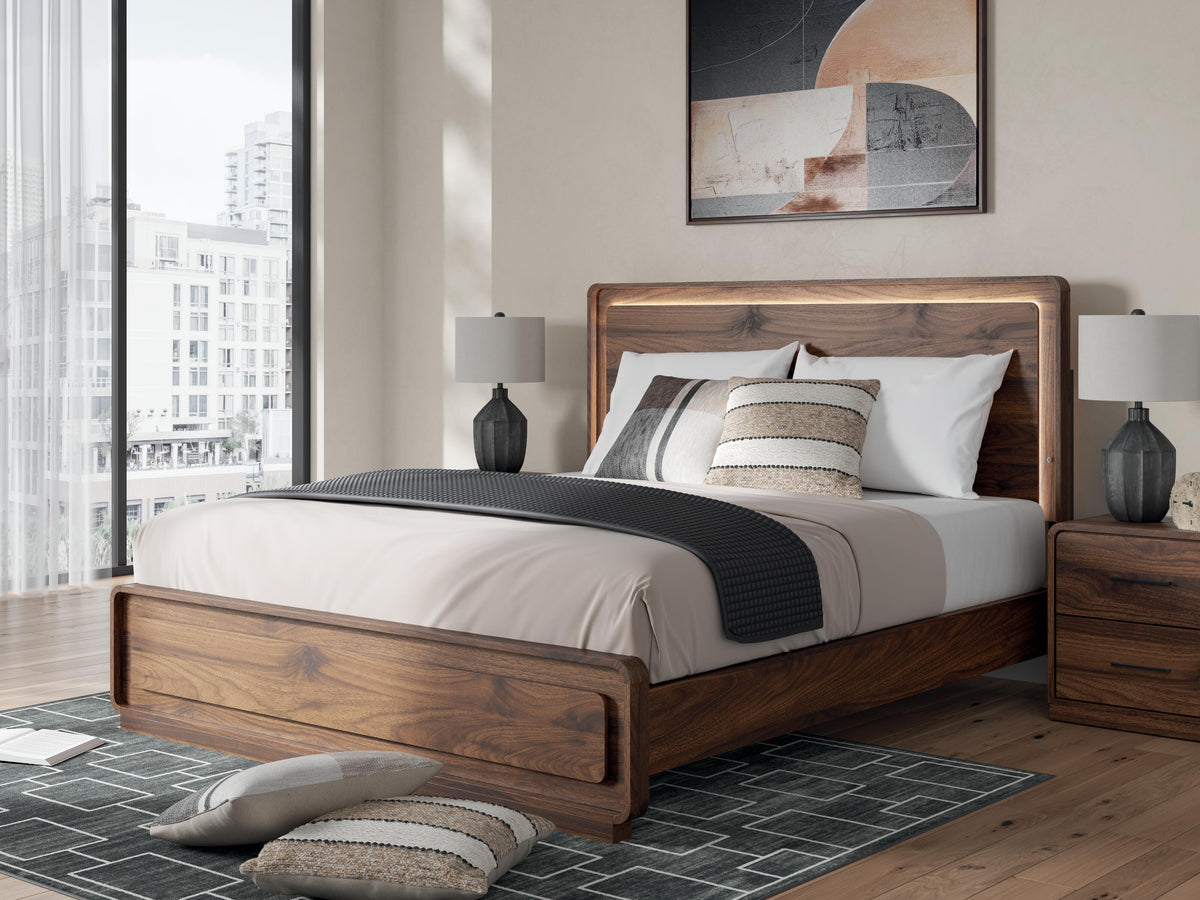 Fortlorn California King Panel Bed