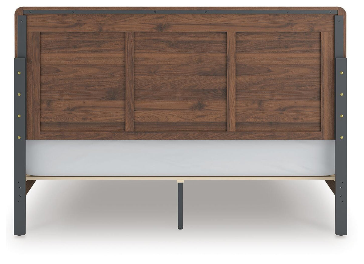 Fortlorn King Panel Bed, Dresser and Nightstand