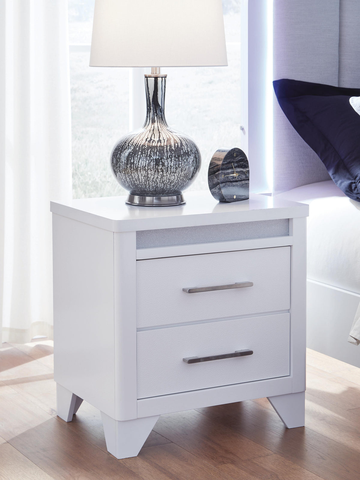 Jarlee King Panel Bed, Dresser, Mirror and Nightstand
