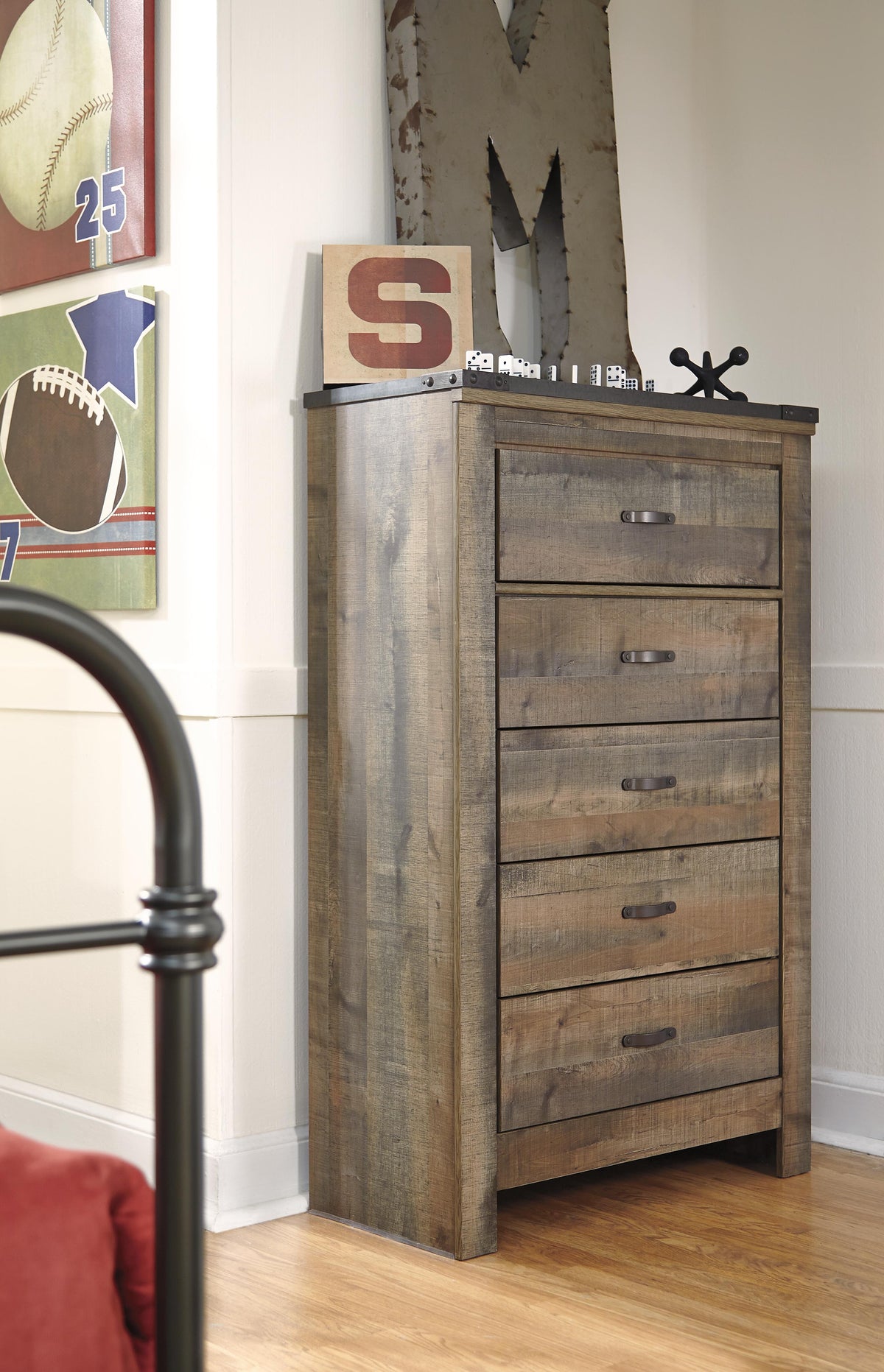 Trinell King Panel Bed. Dresser, Mirror, Chest and 2 Nightstands