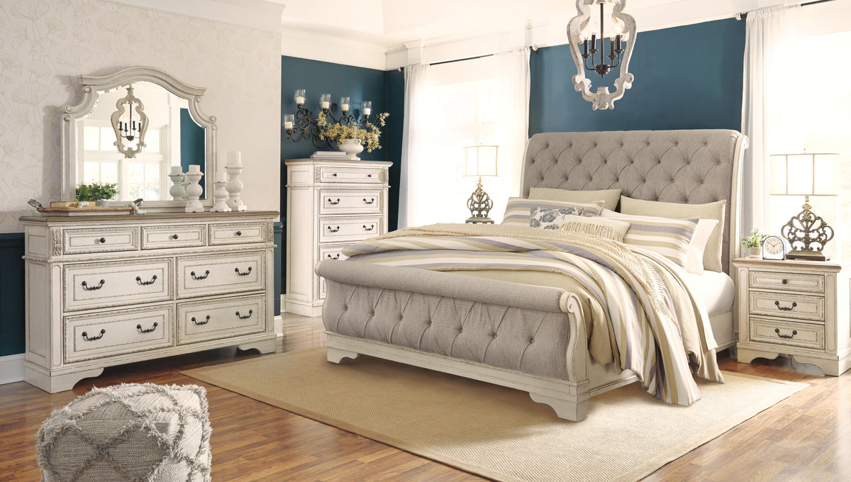 Realyn King Sleigh Bed