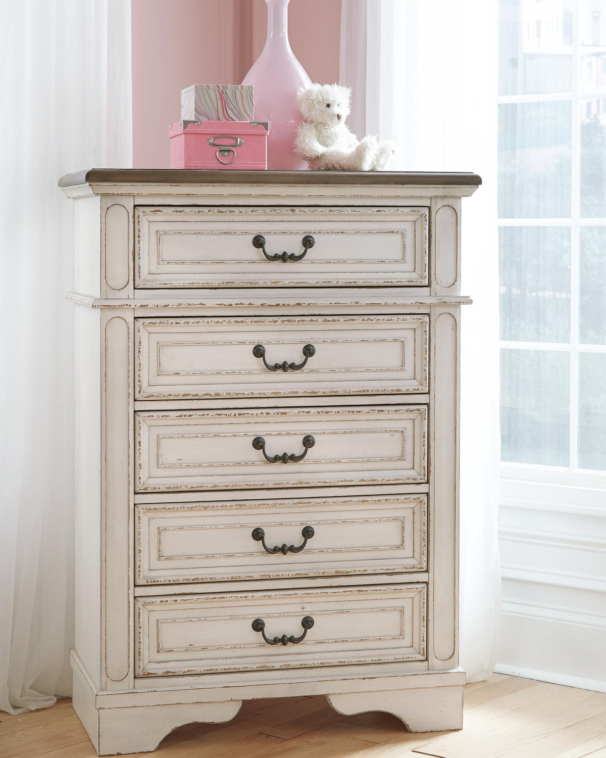 Realyn Queen Panel Bed, Dresser, Mirror, Chest and Nightstand